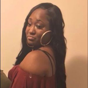 Meet your Posher, Norma